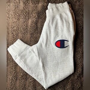 Champion Gray Sweatpants Relaxed Fit Elastic Cuffs